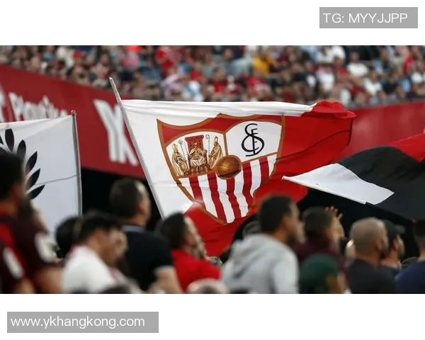 聚焦绿茵巨星男头形象展现球场激情与青春风采