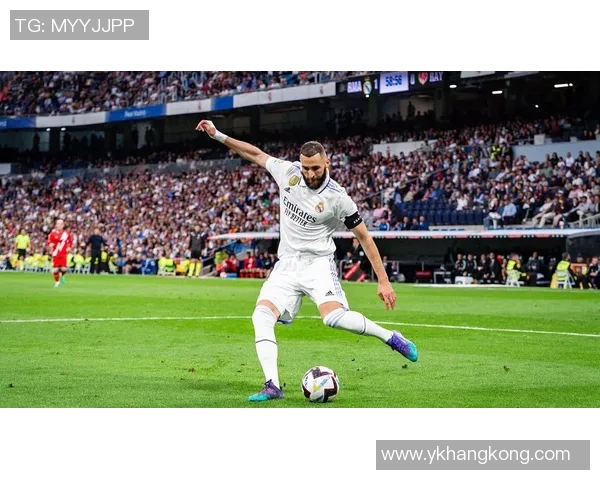 足球球星因伤打封闭针的背后故事与职业生涯影响分析